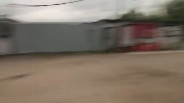 Автоотбор Mersedes cls и настоящей капсулы времени - Volkswagen Passat B6 с пробегом 73 000 км. смотреть онлайн