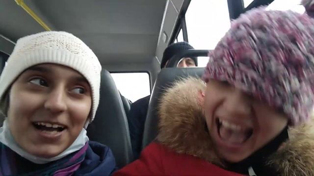 подростки в маршрутке. смотреть онлайн