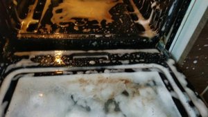 ЧЕМ ОТМЫТЬ ДУХОВКУ//ТЕСТИРУЮ ЧИСТЯЩЕЕ СРЕДСТВО Cillit Bang  АНТИЖИР+СИЯНИЕ