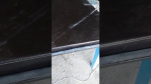 обрезка металлической двери