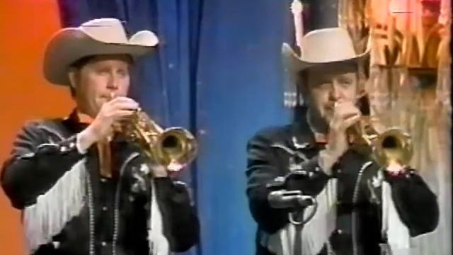 Myron Floren on accordion with The Yellow Rose of Texas section (1971) смотреть онлайн