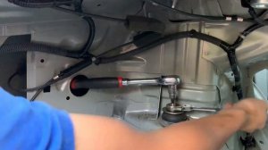 How To Install Rear Gas Shock Absorber LH Driver Side Honda Civic 2006-2011 8th Gen | Removal Part