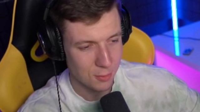 ТУТ ИГРАЮТ БОТЫ (CS:GO) смотреть онлайн