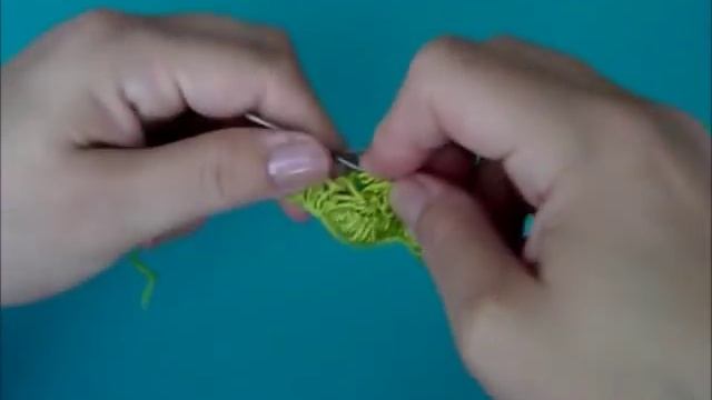 Узор Чешуйки спицами