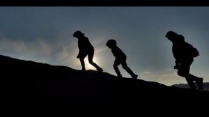 А вы слышали как поёт бархан ? Поющий бархан, Алтын эмель