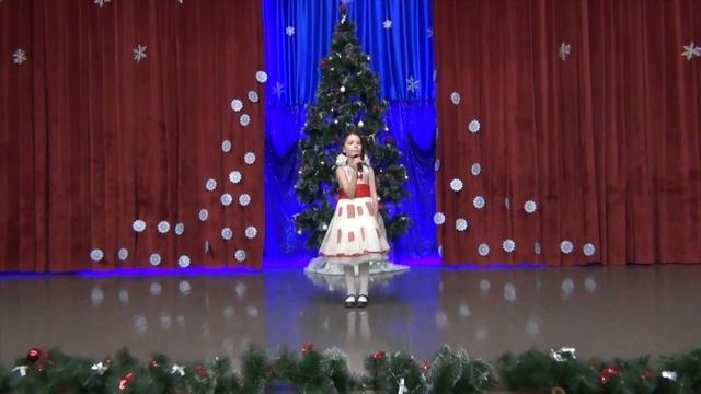 Эльза Морозова - "Елочке не холодно зимой!" смотреть онлайн