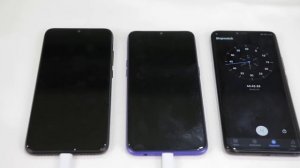 Realme 3 Pro vs Redmi Note 7 Pro Battery Charging Test! VOOC 3.0 vs QC3.0