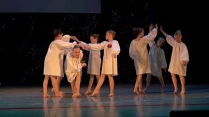 Раскрываются бутоны по весне