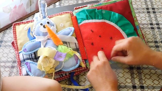 КАРАПУЗ УМНАЯ КНИГА ДЛЯ МАЛЬЧИКОВ | DIY Книга из Фетра для детей смотреть онлайн