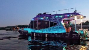 Аренда яхты, хаусбота в Воронеже. VoltBoat "Непросыхающий"