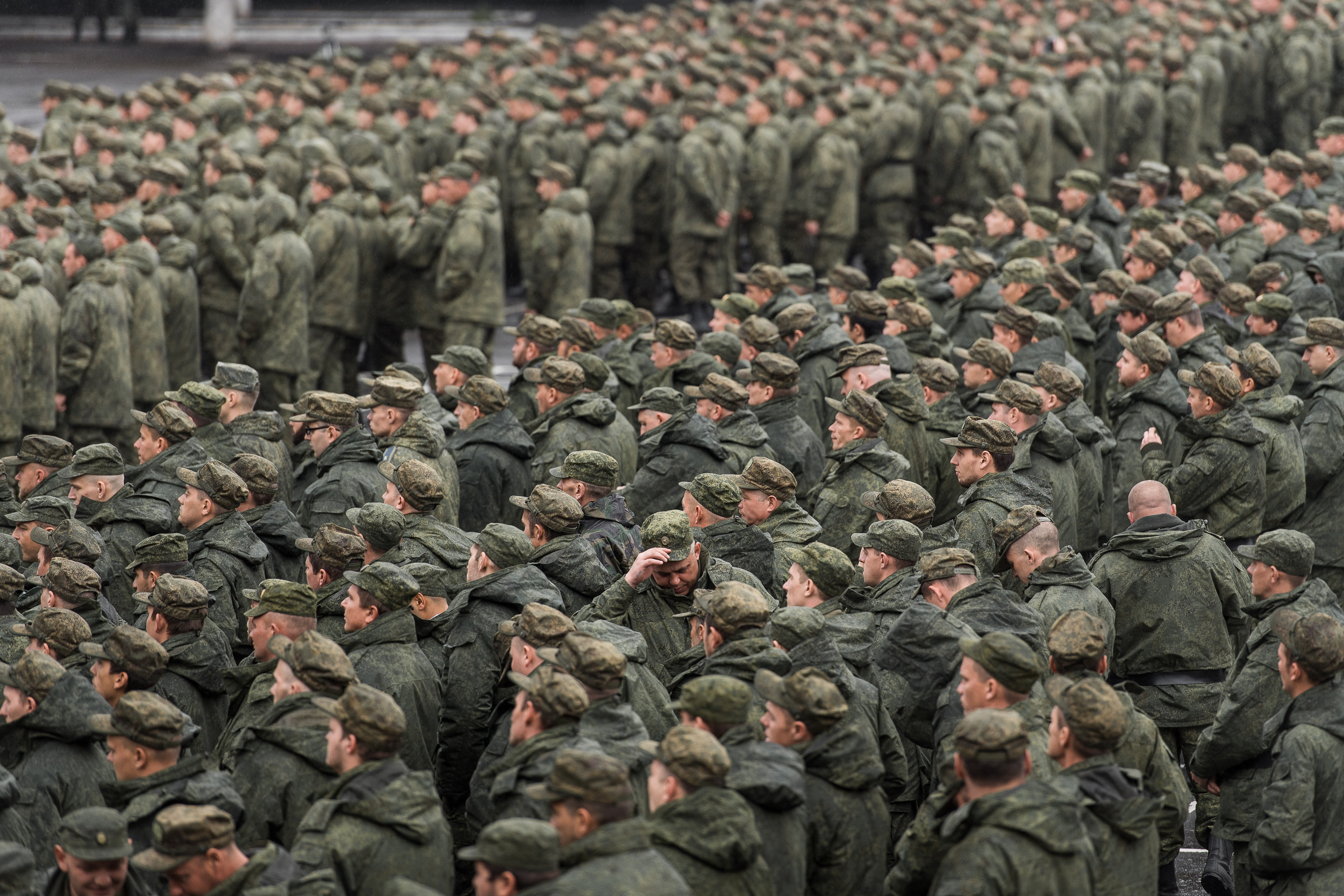 Строй солдат. Армия. Мобилизованные солдаты России. Мобилизация. Всеобщая мобилизация в апреле