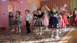 Танец "Хорошее настроение" (средняя группа)