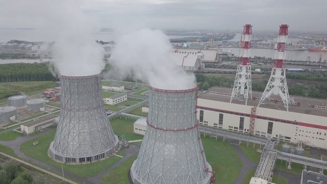 Юго-Западная ТЭЦ (Вид с квадрокоптера) смотреть онлайн