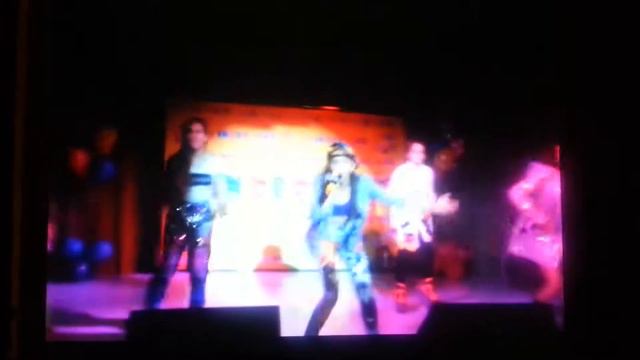 Поцелуй свою руку 3 раза и напеши это к3видео на подоконеке будет клодин вулф смотреть онлайн