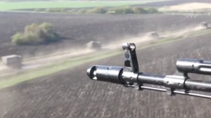 МИ-8. Прикрытие колонн с воздуха. "Hip" helicopter MI-8. Луганск. Донецк