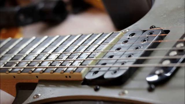 Guitarra Ibanez RG350DX Black Super Strat смотреть онлайн