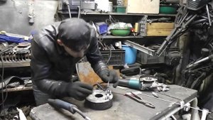 Не выбрасывайте старые свечи зажигания Топ 5 самоделок из автомобильных свечей