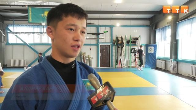 За успехи в спорте: Алдияр Каргулов смотреть онлайн