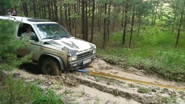 порвали жопу на ниве, нива на тракторах, паджеро спорт, ниссан террано смотреть онлайн