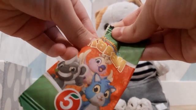 Распаковка каваев завров и стикерсов! смотреть онлайн