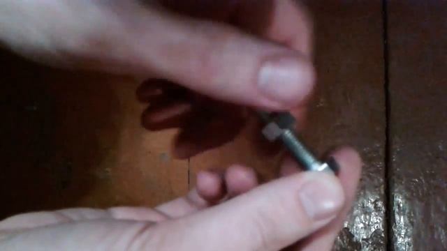 Видео: Как правильно закрутить гайку на болт? смотреть онлайн