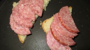 Горячие бутерброды на сковороде