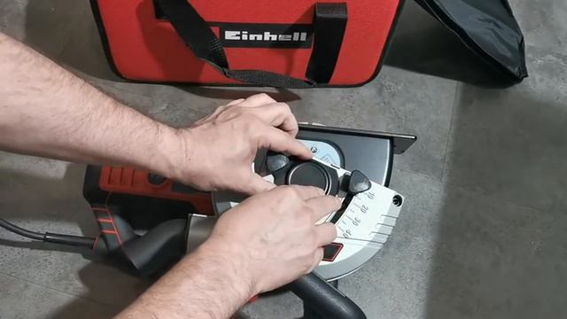 Einhell Rainureuse TE MA 1700, Très bonne rainureuse Puissante 2 jeux de disques 150mm Profondeu