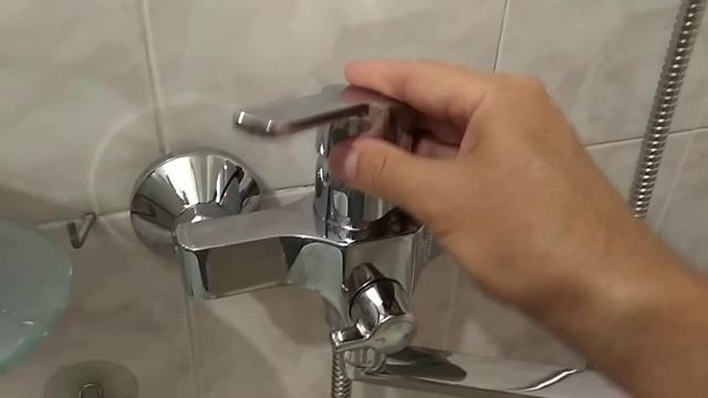 Шумит новый смеситель Vidima Уно BA320AA смотреть онлайн