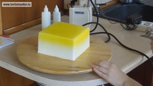 Как работает кондитерский аэрограф