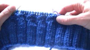 Вяжем юбку - карандаш узором диагональная резинка.Knit skirt - pattern diagonal pencil eraser.