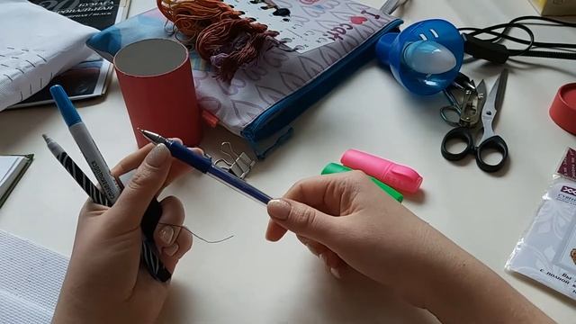 Учимся вышивать крестиком: ножницы, свет, органайзер, пяльцы, разметка канвы и схемы