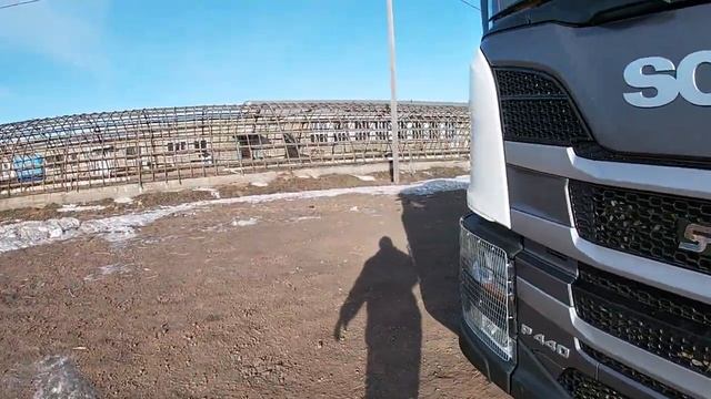 SCANIA Р 440 . Первые 30 тыс км . Некоторые моменты по эксплуатации. смотреть онлайн