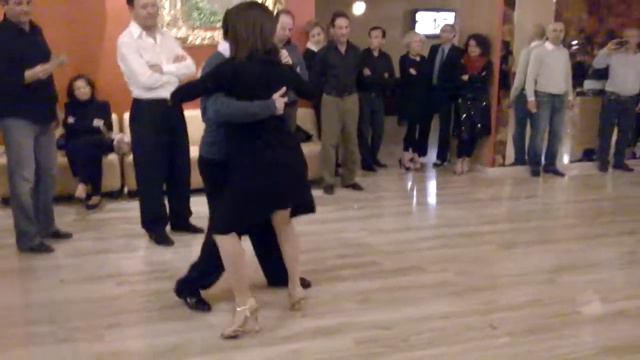 Neri Luciano Piliu e Yanina Valeria Quiñones_22.03.2014_MIlonga смотреть онлайн