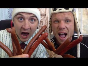 10 ШТУК ОХОТНИЧЬЕЙ КОЛБАСЫ ОПАСНАЯ ЕДА НА СКОРОСТЬ