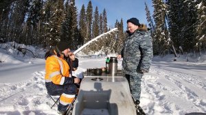 РЫБАЛКА НА ХАРИУСА \ 4 ДНЯ НА ТАЁЖНОЙ РЕЧКЕ \ Часть 3 \ 23 февраля