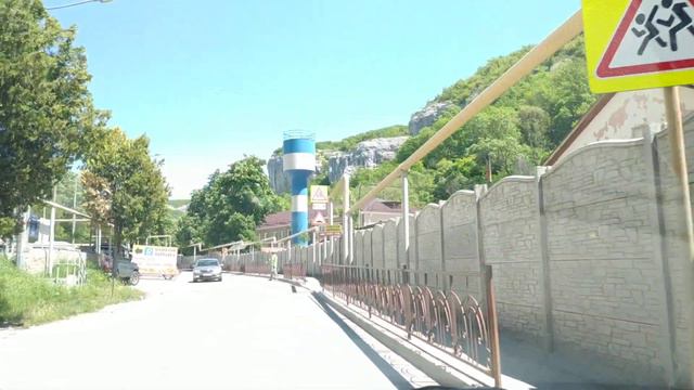 БАХЧИСАРАЙ - СТОЛИЦА КРЫМСКОГО ХАНСТВА. Главная улица ГОРОДА. Есть ли туристы? Дворец Конец мая 202 смотреть онлайн