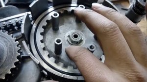 Успокоитель моторной цепи Jawa 638: как и зачем?