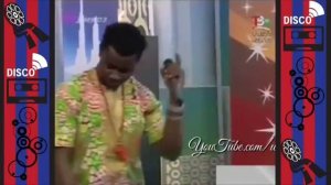 Классная песня хорошо танцует негр поет таджикский