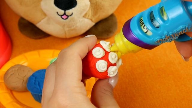 PLAY DOH ? ZWARIOWANY MIKSER ? PYSZNE CIASTECZKA od Gang Słodziaków 2 смотреть онлайн