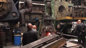 Кольцераскатная вертикальная машина (серия D51), кольцераскатный стан для прокатки колец из металла