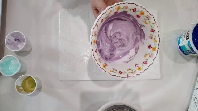 Делаем пол из обоев ? Видео по просьбе.. смотреть онлайн