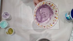 Делаем пол из обоев ? Видео по просьбе..