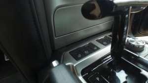 Меняем штатные сиденья в Land Cruiser 200 на BMW G-серии.