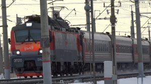 Электровоз ЭП20-042 с поездом 059Г Н.Новгород Санкт-Петербург