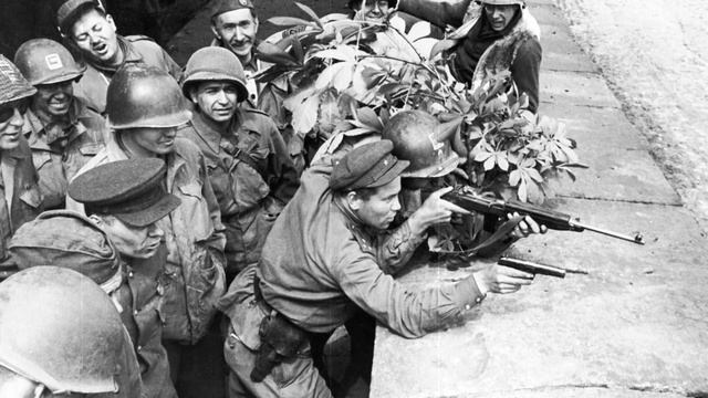 Мнение американцев о советских солдатах в 1945 году | Встреча на Эльбе
