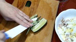 Салат с Кальмарами/Кукурузой/Яйцом/and/Огурцом#рецепт #салатскальмарами #салат