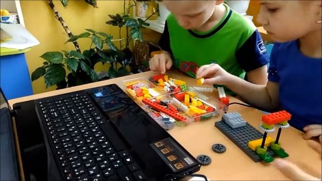 Лего WeDo в детском саду смотреть онлайн