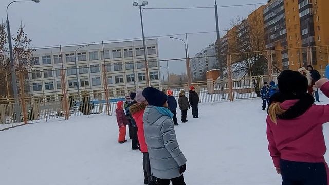 Праздник новый год в школе