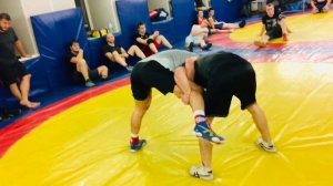 Защита от бокового  прохода в одну ногу "Верхний блок". Шамиль Османов
