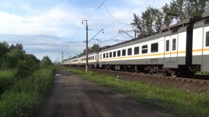 Электропоезд ЭД4М-0446 на перегоне Голутвин-Пески